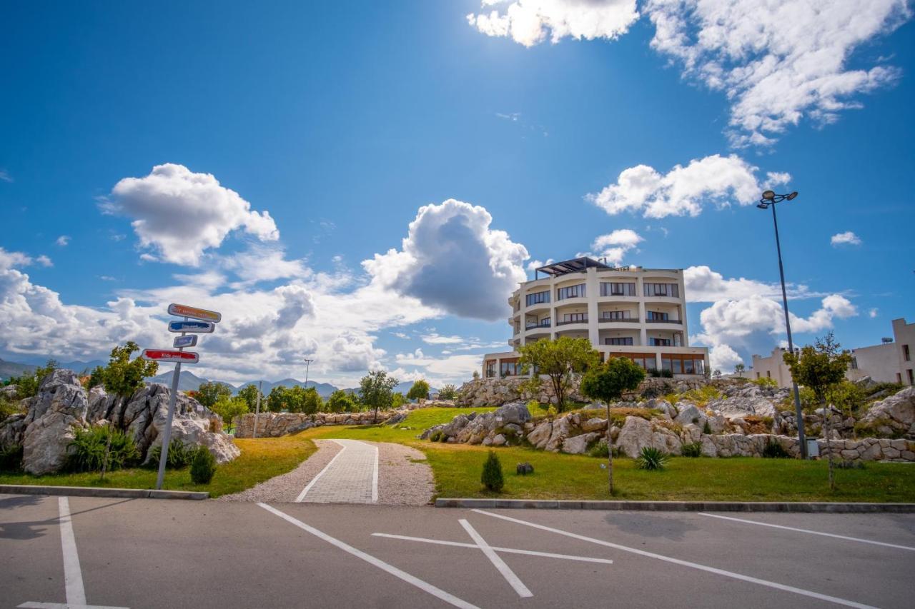 Sl Panorama Hotel Trebinje Exterior photo