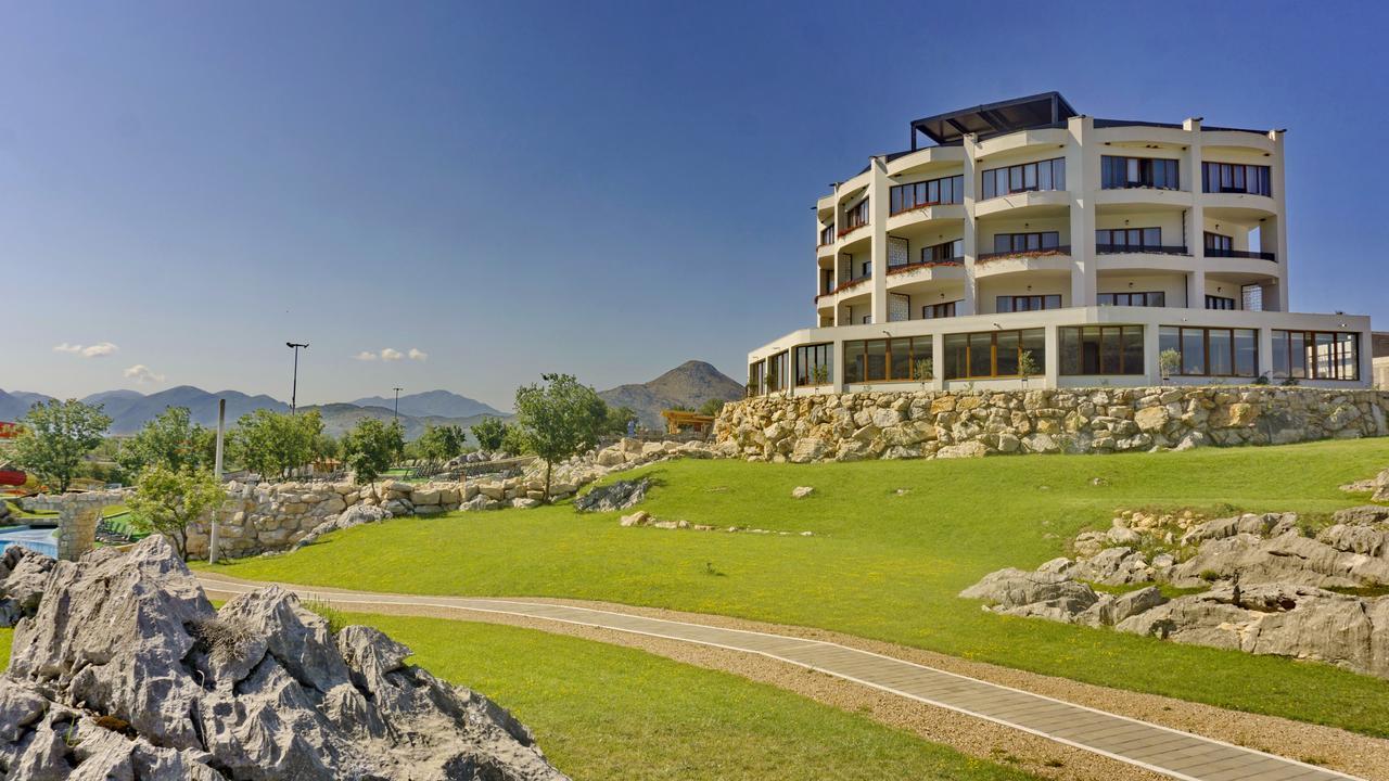 Sl Panorama Hotel Trebinje Exterior photo