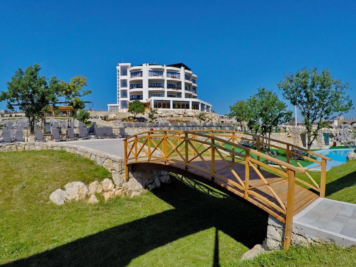 Sl Panorama Hotel Trebinje Exterior photo